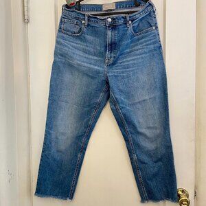 Everlane - Original Cheeky Jean Cropped - Size 32 - Worn-in Mid Blue wash - EUC